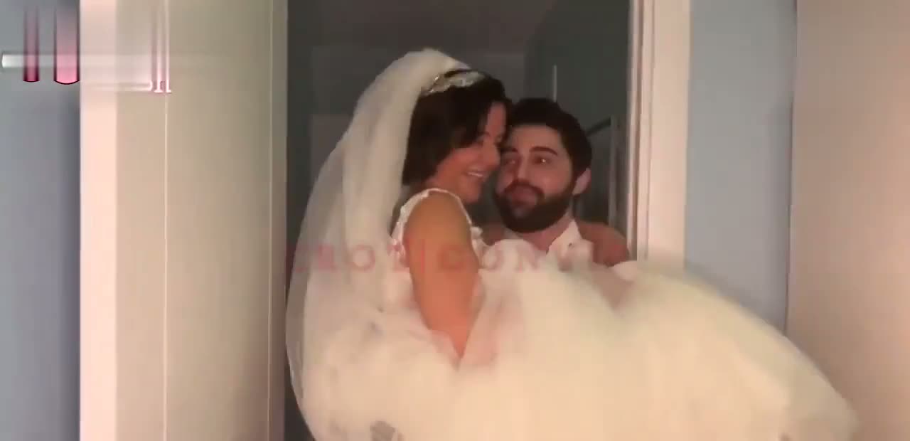 Gerdek Gecesi Porno Burçin Erol